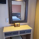 Odyssia Apartment *