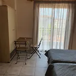 Odyssia Apartment *